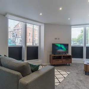Apartment Fantastic 1 Bedroom In, Liverpool